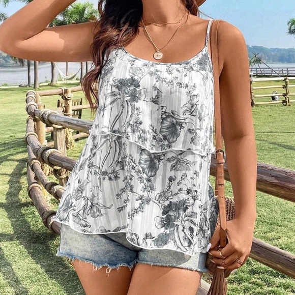 Plus Size Floral Tropical Print Striped Cami Ruffle Top - Picture 3 of 7